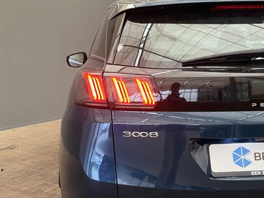 Peugeot 3008 1.2 PureTech Active Pack Camera | Afneembare Trekhaak | Climate Control | Stoelverwarming | Parke... ActivLease financial lease