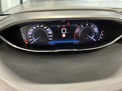 Peugeot 3008 1.2 PureTech Active Pack Camera | Afneembare Trekhaak | Climate Control | Stoelverwarming | Parke... ActivLease financial lease