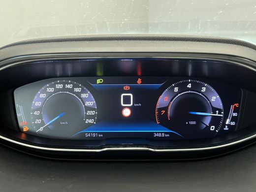 Peugeot 3008 1.2 PureTech Active Pack Camera | Afneembare Trekhaak | Climate Control | Stoelverwarming | Parke... ActivLease financial lease