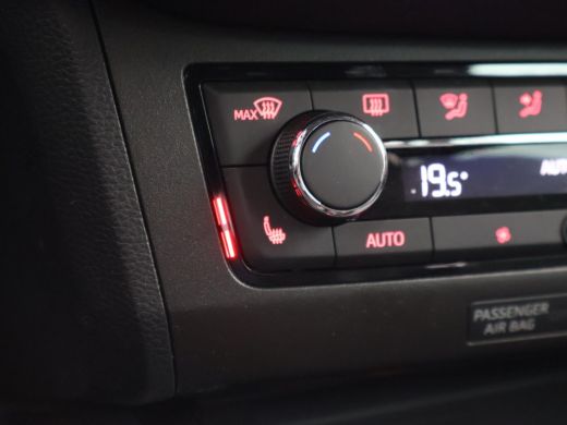 Seat Arona 1.0 TSI AUT. FR SPORT + ADAPTIVE CRUISE | CAMERA VIRTUAL COCKPIT | TREKHAAK | APPLE CARPLAY | LED... ActivLease financial lease