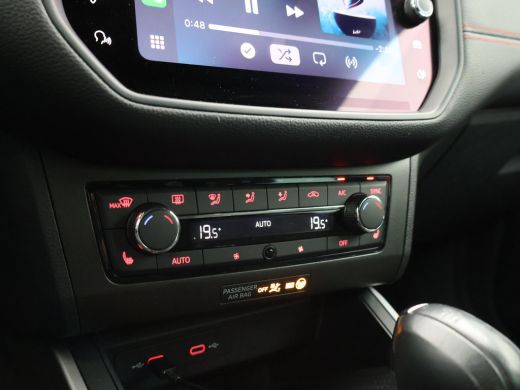 Seat Arona 1.0 TSI AUT. FR SPORT + ADAPTIVE CRUISE | CAMERA VIRTUAL COCKPIT | TREKHAAK | APPLE CARPLAY | LED... ActivLease financial lease