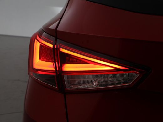 Seat Arona 1.0 TSI AUT. FR SPORT + ADAPTIVE CRUISE | CAMERA VIRTUAL COCKPIT | TREKHAAK | APPLE CARPLAY | LED... ActivLease financial lease