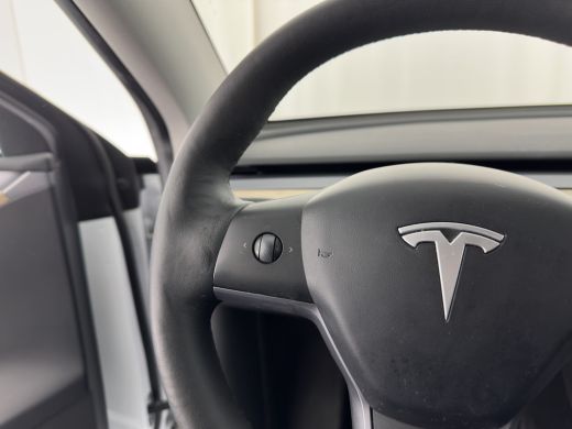 Tesla Model Y RWD 58 kWh [ 3-Fase ] {SOH-93%} (INCL-BTW) Aut. *PANO | AUTO-PILOT | LUXURY-LEATHER | TOP-VIEW | ... ActivLease financial lease