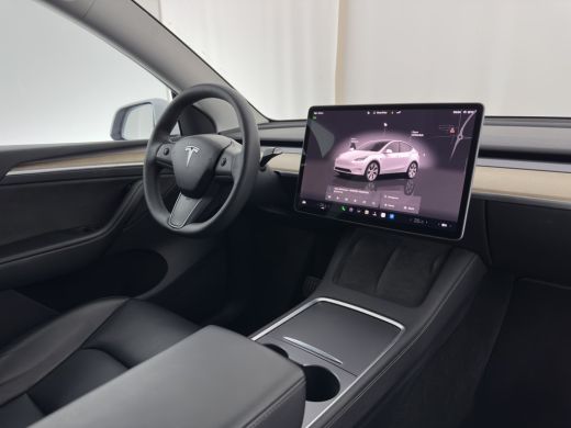 Tesla Model Y RWD 58 kWh [ 3-Fase ] {SOH-93%} (INCL-BTW) Aut. *PANO | AUTO-PILOT | LUXURY-LEATHER | TOP-VIEW | ... ActivLease financial lease