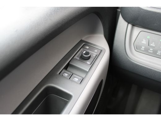Volkswagen ID. Buzz Cargo Cargo Bulli Edition 4MOTION | 340 pk | 79 kWh | 360° Camera | Adaptive Cruise | Stoelverwarming |... ActivLease financial lease