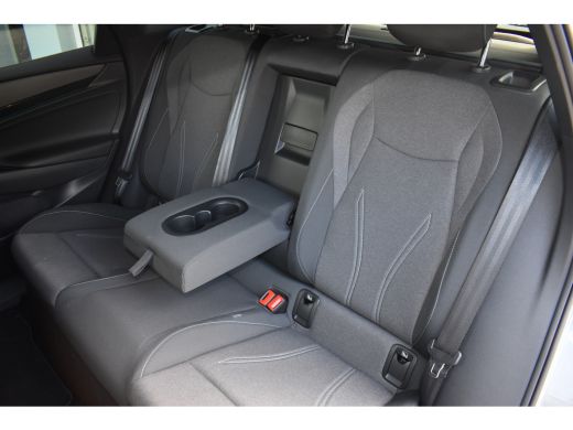 Volkswagen ID.7 286PK Limited Edition | TREKHAAK | BLACK PACK | STOELVERW. | 20 INCH | HUD | CAMERA ActivLease financial lease