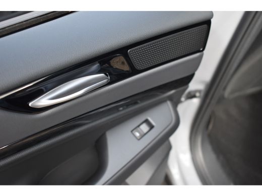 Volkswagen ID.7 286PK Limited Edition | TREKHAAK | BLACK PACK | STOELVERW. | 20 INCH | HUD | CAMERA ActivLease financial lease