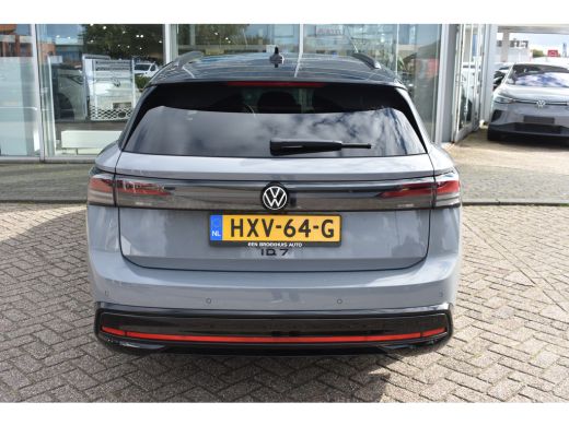 Volkswagen ID.7 286PK Limited Edition | TREKHAAK | BLACK PACK | STOELVERW. | 20 INCH | HUD | CAMERA ActivLease financial lease