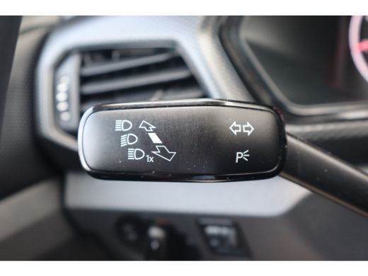 Volkswagen T-Cross 95PK 1.0 TSI Life | Parkeerhulp V+A | Apple Carplay | Inklapbare buitenspiegels | ActivLease financial lease