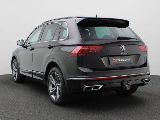 Volkswagen Tiguan 1.4 TSI eHybrid R-Line Business 245PK DSG Trekhaak, Achterruitrijamera, Elektr. Achterklep, Virtu... ActivLease financial lease