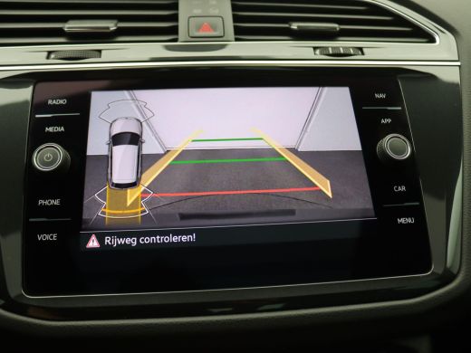 Volkswagen Tiguan 1.4 TSI eHybrid R-Line Business 245PK DSG Trekhaak, Achterruitrijamera, Elektr. Achterklep, Virtu... ActivLease financial lease