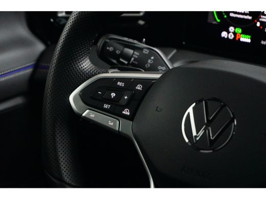 Volkswagen Tiguan R-line 1.5 TSI 272 pk eHybrid 6-DSG | Panoramadak | Wegklapbare trekhaak | Dodehoek | ActivLease financial lease