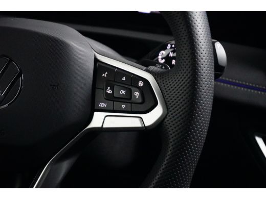 Volkswagen Tiguan R-line 1.5 eHybrid 272 pk 6-DSG | Panoramadak | Wegklapbare trekhaak | Dodehoek | ActivLease financial lease