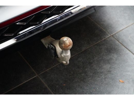 Volkswagen Tiguan R-line 1.5 eHybrid 272 pk 6-DSG | Panoramadak | Wegklapbare trekhaak | Dodehoek | ActivLease financial lease