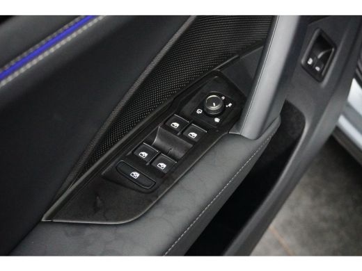 Volkswagen Tiguan R-line 1.5 eHybrid 272 pk 6-DSG | Panoramadak | Wegklapbare trekhaak | Dodehoek | ActivLease financial lease