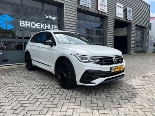 Volkswagen Tiguan R-Line Business 1.4 TSI 245 pk eHybrid 6-DSG | Achteruitrijcamera | Airco (automatisch) | Buitens... ActivLease financial lease