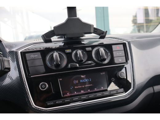 Volkswagen up! 65PK 1.0 | Airco | LED dagrijverlichting | Rijstrooksensor ActivLease financial lease