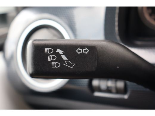 Volkswagen up! 65PK 1.0 | Airco | LED dagrijverlichting | Rijstrooksensor ActivLease financial lease