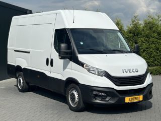 Iveco Daily 35S14V 2.3 140 PK E6 / L2H2 / 3.5T TREKHAAK / 68.554 KM !! / AIRCO / BLUETOOTH / 3-ZITS / TREKHAAK