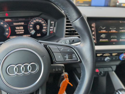 Audi A1 Sportback Sportback 30 TFSI S edition | Virtual | CruiseControl | 17 inch | ActivLease financial lease
