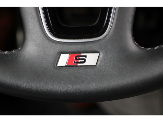 Audi A4 Avant 40 TFSI 190PK SPORT S-LINE | NL-AUTO! | DEALER OH! | LEDER / ALCANTARA | ALL-SEASON BANDEN ... ActivLease financial lease