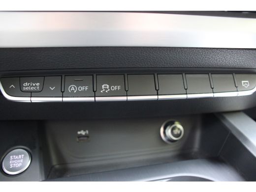 Audi A4 Avant 40 TFSI 190PK SPORT S-LINE | NL-AUTO! | DEALER OH! | LEDER / ALCANTARA | ALL-SEASON BANDEN ... ActivLease financial lease