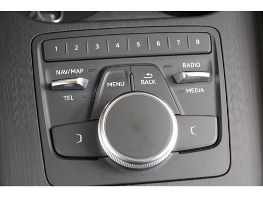 Audi A4 Avant 40 TFSI 190PK SPORT S-LINE | NL-AUTO! | DEALER OH! | LEDER / ALCANTARA | ALL-SEASON BANDEN ... ActivLease financial lease