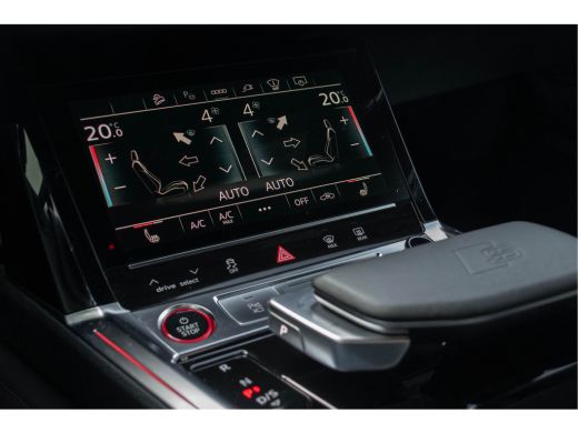 Audi SQ8 Quattro / Standkachel/ Luchtvering/ Virtual Cockpit/ Panoramadak/ Trekhaak/ ActivLease financial lease