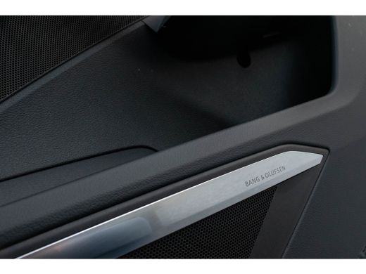 Audi SQ8 Quattro / Standkachel/ Luchtvering/ Virtual Cockpit/ Panoramadak/ Trekhaak/ ActivLease financial lease