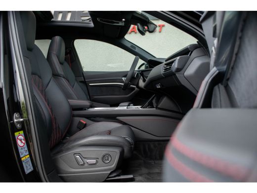 Audi SQ8 Quattro / Standkachel/ Luchtvering/ Virtual Cockpit/ Panoramadak/ Trekhaak/ ActivLease financial lease
