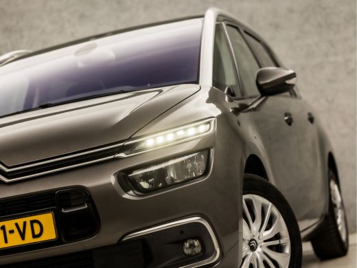 Citroën Grand C4 Picasso 1.2 PureTech Deluxe 7 Peroons Automaat (PANORAMADAK, APPLE CARPLAY, GROOT NAVI, CAMERA, XENON, LE... ActivLease financial lease