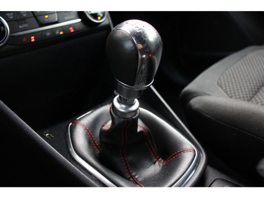 Ford Fiesta 1.0 EB ST-LINE | NL-AUTO! | DEALER OH! | WINTERPACK | TREKHAAK | 1 EIGENAAR! | NAVI | CLIMA | CRU... ActivLease financial lease