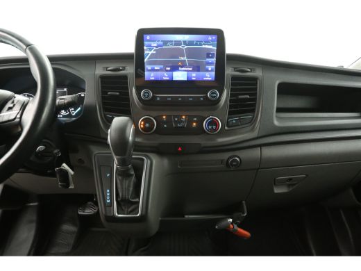 Ford Transit 350 2.0 TDCI L2H2 | 170PK | 2800KG Trekgew. | Trekhaak | Airco | Camera | 3 Persoons | Cruise | N... ActivLease financial lease