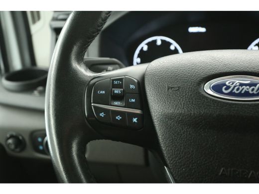 Ford Transit 350 2.0 TDCI L2H2 | 170PK | 2800KG Trekgew. | Trekhaak | Airco | Camera | 3 Persoons | Cruise | N... ActivLease financial lease