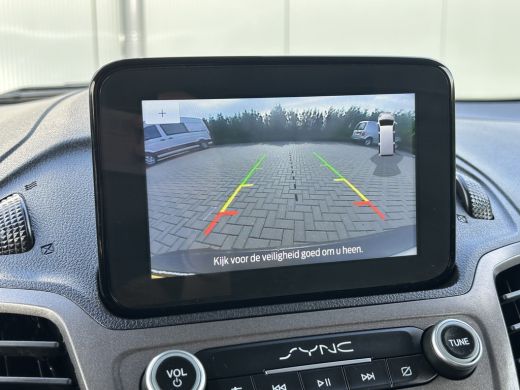 Ford Transit Connect 1.5 EcoBlue 100 PK AUTOMAAT / L2H1 / 1e EIG. / AIRCO / CRUISE / NAVI / STOELVERWARMING / CAMERA /... ActivLease financial lease