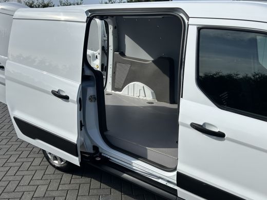 Ford Transit Connect 1.5 EcoBlue 100 PK AUTOMAAT / L2H1 / 1e EIG. / AIRCO / CRUISE / NAVI / STOELVERWARMING / CAMERA /... ActivLease financial lease