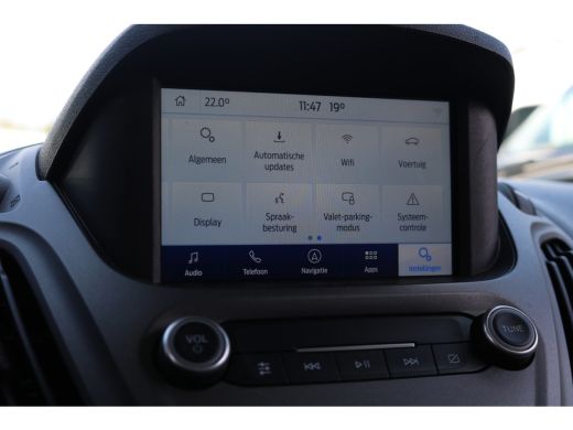 Ford Transit Courier 1.5 TDCI 100pk Limited Airco Navigatie Camera ActivLease financial lease