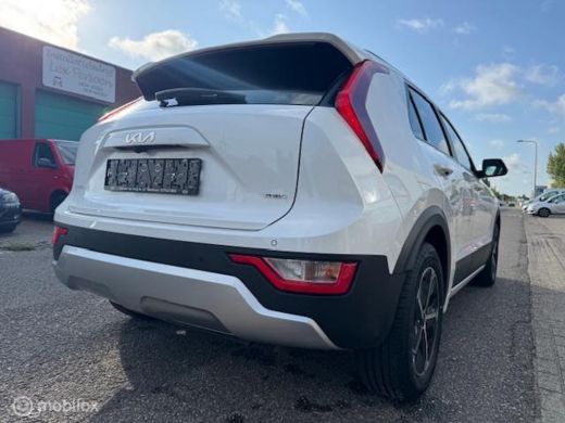 Kia Niro 1.6 GDi PHEV DynamicLine Edition / Volledig elektrisch rijden 65 km hierna Hybride aandrijving / ... ActivLease financial lease