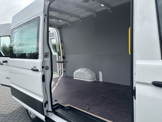 MAN TGE 2.0 TDI 141 PK / L3H3 / 1e EIG. / 65.408 KM !! / 3 TONS TREKHAAK / AIRCO / CRUISE / NAVI / CAMERA... ActivLease financial lease