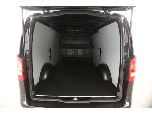 Mercedes-Benz Vito 114 CDI Lang | Automaat | Airco | Camera | Carplay | Cruise | Navigatie | Trekhaak | 17"LMV ActivLease financial lease