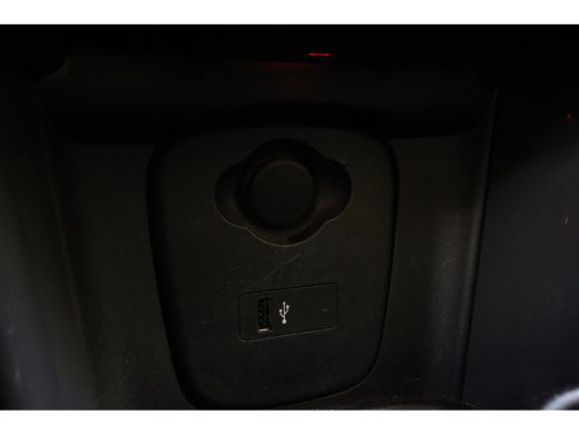 Mini One 1.5 ONE SALT | NL-AUTO! | CRUISE | AIRCO | DEALER OH! | LMV | BLUETOOTH ActivLease financial lease