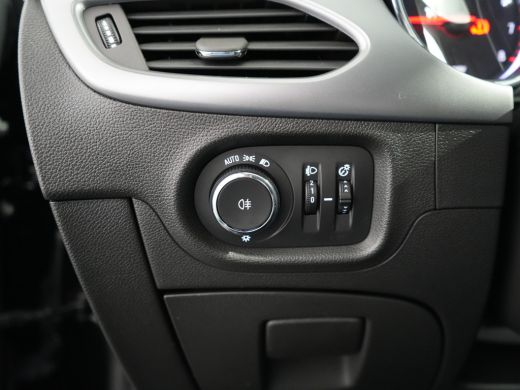 Opel Astra Sports Tourer 1.2 Edition | Airco | Cruise control ActivLease financial lease