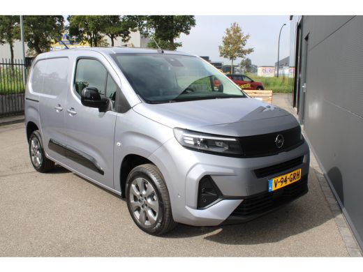 Opel Combo 1.5 BlueHDi 130 S&S L1 ActivLease financial lease