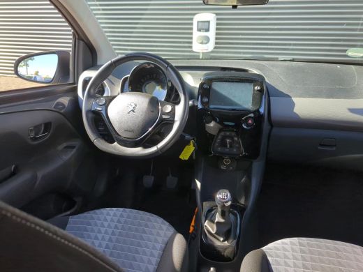 Peugeot 108 1.0 e-VTi Allure | Navi by app | Camera | Climate control | Lichtmetaal | 27.500km | ActivLease financial lease
