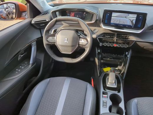Peugeot 2008 1.2 PureTech Allure | Automaat | Navigatie | Camera | Trekhaak | 3D Instrumentenpaneel | Apple ca... ActivLease financial lease