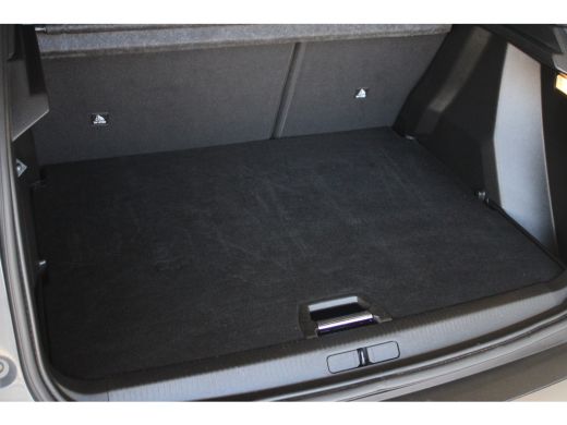 Peugeot 2008 1.2 Turbo 130-PK GT EAT8 AUTOMAAT | 360' GRADEN CAMERA | DRAADLOZE CARPLAY | ADAPTIVE CRUISE | FU... ActivLease financial lease