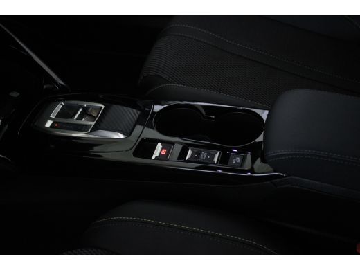 Peugeot 2008 1.2 Turbo 130-PK GT EAT8 AUTOMAAT | 360' GRADEN CAMERA | DRAADLOZE CARPLAY | ADAPTIVE CRUISE | FU... ActivLease financial lease