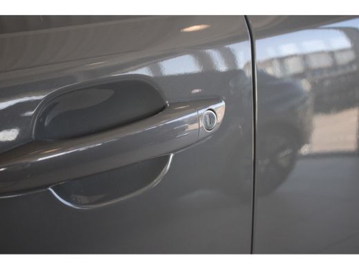 Peugeot 2008 1.2 Turbo 130-PK GT EAT8 AUTOMAAT | 360' GRADEN CAMERA | DRAADLOZE CARPLAY | ADAPTIVE CRUISE | FU... ActivLease financial lease
