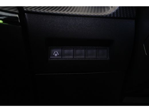 Peugeot 2008 1.2 Turbo 130-PK GT EAT8 AUTOMAAT | 360' GRADEN CAMERA | DRAADLOZE CARPLAY | ADAPTIVE CRUISE | FU... ActivLease financial lease