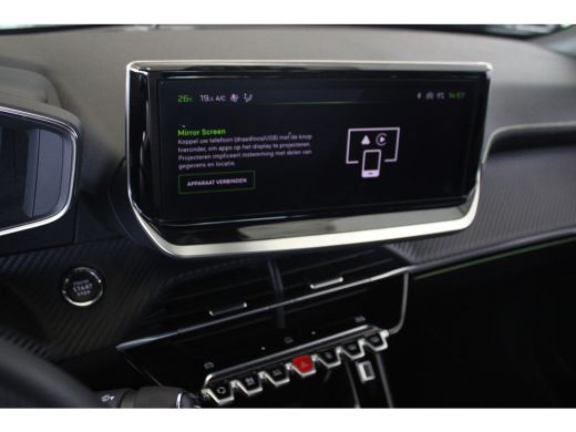 Peugeot 2008 1.2 Turbo 130-PK GT EAT8 AUTOMAAT | 360' GRADEN CAMERA | DRAADLOZE CARPLAY | ADAPTIVE CRUISE | FU... ActivLease financial lease